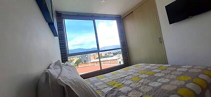 Mingle with the beautiful Paisas