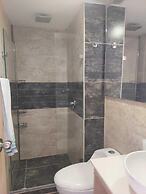 Cold AC K Fast WiFi Medellin Paradise