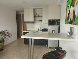 Cold AC K Fast WiFi Medellin Paradise