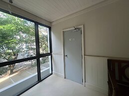 Modern-cozy 2bedrooms Plus 2bathrooms at the Swan Lake Khao Yai Nation