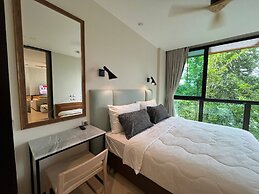 Modern-cozy 2bedrooms Plus 2bathrooms at the Swan Lake Khao Yai Nation
