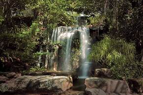 Modern-cozy 2bedrooms Plus 2bathrooms at the Swan Lake Khao Yai Nation