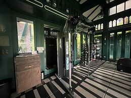 Modern-cozy 2bedrooms Plus 2bathrooms at the Swan Lake Khao Yai Nation