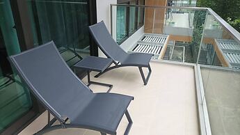 Modern-cozy 2bedrooms Plus 2bathrooms at the Swan Lake Khao Yai Nation