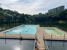 Modern-cozy 2bedrooms Plus 2bathrooms at the Swan Lake Khao Yai Nation