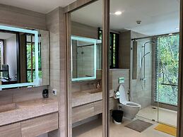 Modern-cozy 2bedrooms Plus 2bathrooms at the Swan Lake Khao Yai Nation