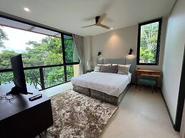 Modern-cozy 2bedrooms Plus 2bathrooms at the Swan Lake Khao Yai Nation