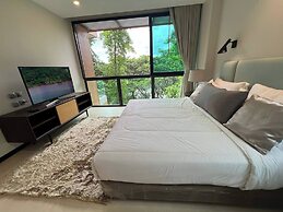 Modern-cozy 2bedrooms Plus 2bathrooms at the Swan Lake Khao Yai Nation