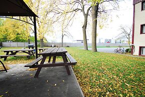 The Sand Castle Suites Motel