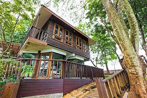 Village Farm & Winery