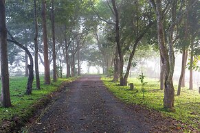 Village Farm & Winery