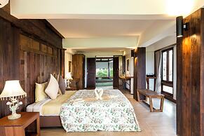 Village Farm & Winery