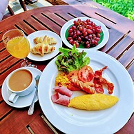 Village Farm & Winery