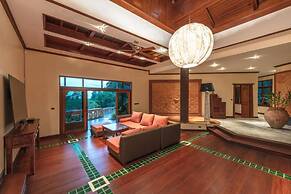 6BR Luxury Retreat in Layan Phuket V159