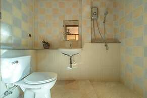 6BR Luxury Retreat in Layan Phuket V159