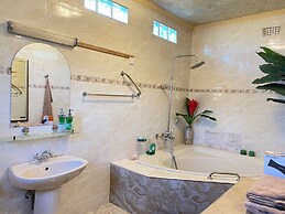 Bush Adventure Guest House