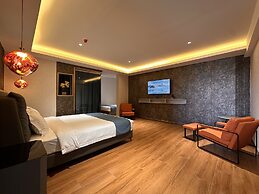 Bojon Hotel Ulaanbaatar - Soyolj Mall