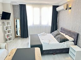Upart Flats by REFE
