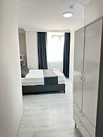 Upart Flats by REFE