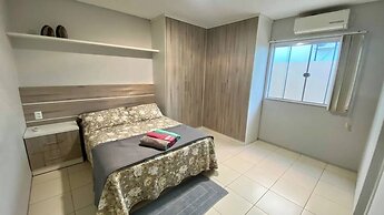 Casa com Piscina - Quartos Privativos