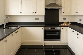4-bed Home in Maidenhead