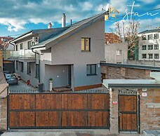 Residence S7 - Luxury Living Apartment