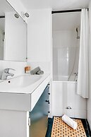 Charming Studio Near Palais Royal
