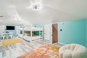 8753 N. Lagoon Dr. - Waterside Oaks On Grand Lagoon 5 Bedroom Home