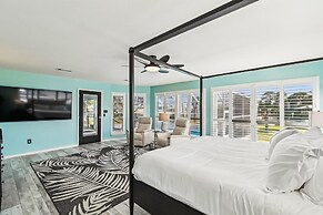 8753 N. Lagoon Dr. - Waterside Oaks On Grand Lagoon 5 Bedroom Home