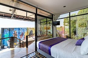 Cabane Container Hotel - Adults Only