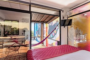 Cabane Container Hotel - Adults Only