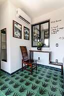 Cabane Container Hotel - Adults Only