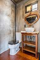 Cabane Container Hotel - Adults Only