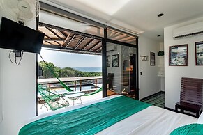 Cabane Container Hotel - Adults Only