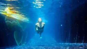 Cabane Container Hotel - Adults Only