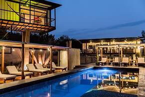 Cabane Container Hotel - Adults Only