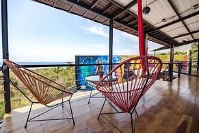 Cabane Container Hotel - Adults Only