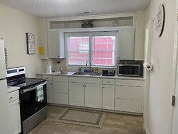 Charming 4BR Cape Cod Near Downtown Cary & Parks