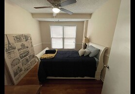 Charming 4BR Cape Cod Near Downtown Cary & Parks