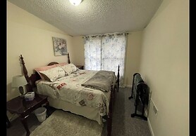 Charming 4BR Cape Cod Near Downtown Cary & Parks