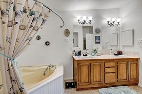 3BR Retreat in Prosser Perfect for Wine Lovers