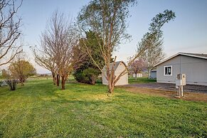 3BR Retreat in Prosser Perfect for Wine Lovers