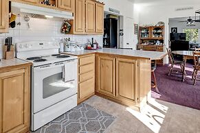 3BR Retreat in Prosser Perfect for Wine Lovers