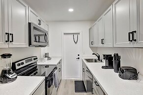 Studio off Las Olas- Steps to the Beach