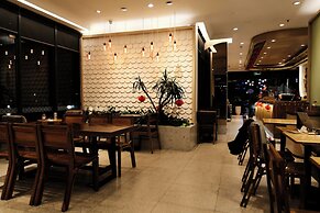 THE 9TH ELEMENT HOTEL