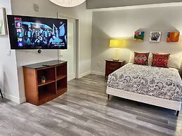 Melrose Rooftop Boutique Residences