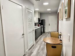 Melrose Rooftop Boutique Residences