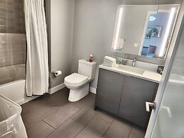 Melrose Rooftop Boutique Residences