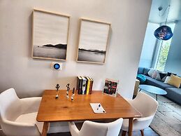 Melrose Rooftop Boutique Residences