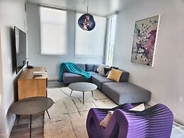 Melrose Rooftop Boutique Residences